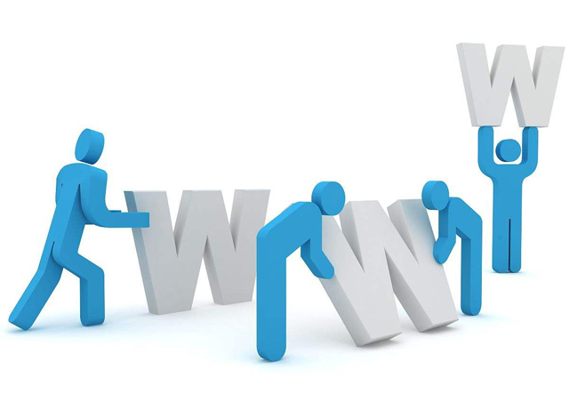 企業(yè)應該做網(wǎng)站？還是小程序？